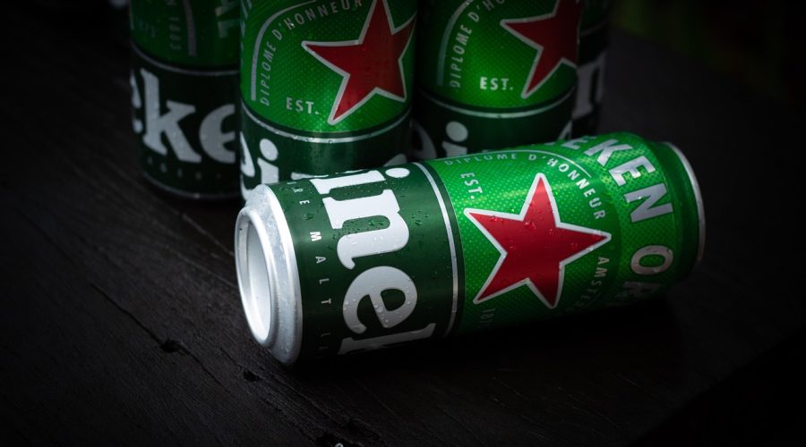 من هو النجم في إعلان هاينكن؟ دليلك الشامل