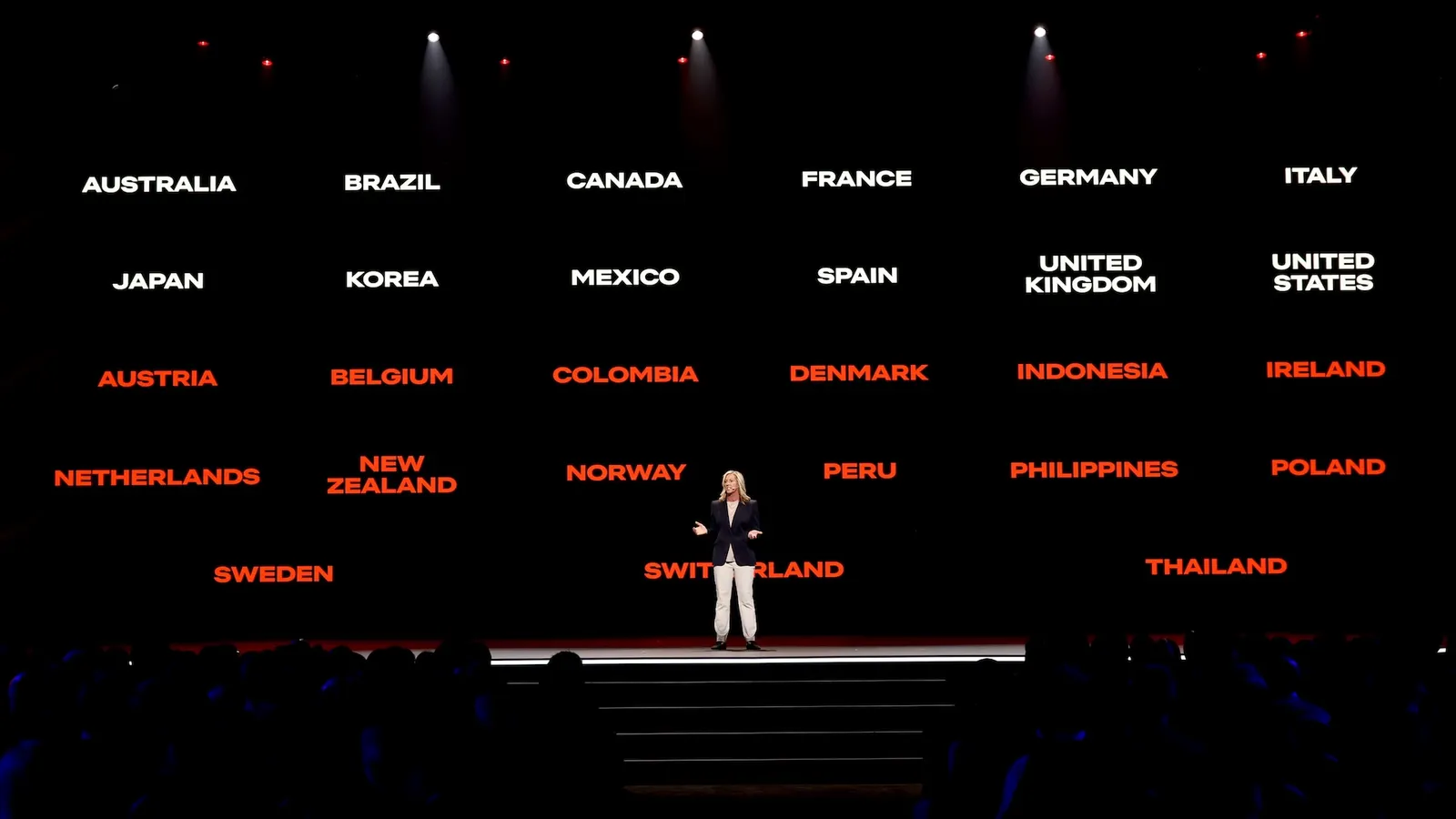 You are currently viewing Netflix ad business doubles reach with new tools