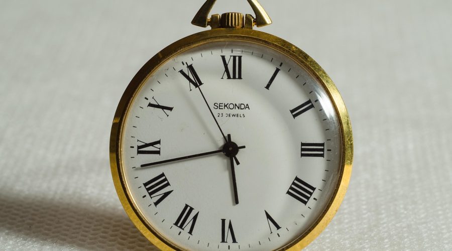 From Pokémon Cards To A $10,000 Month Selling Vintage Watches