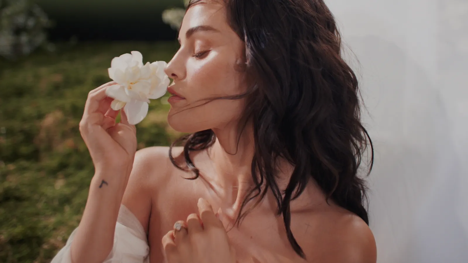 You are currently viewing Rare Beauty Fragrance Campaign Taps Greek Mythology