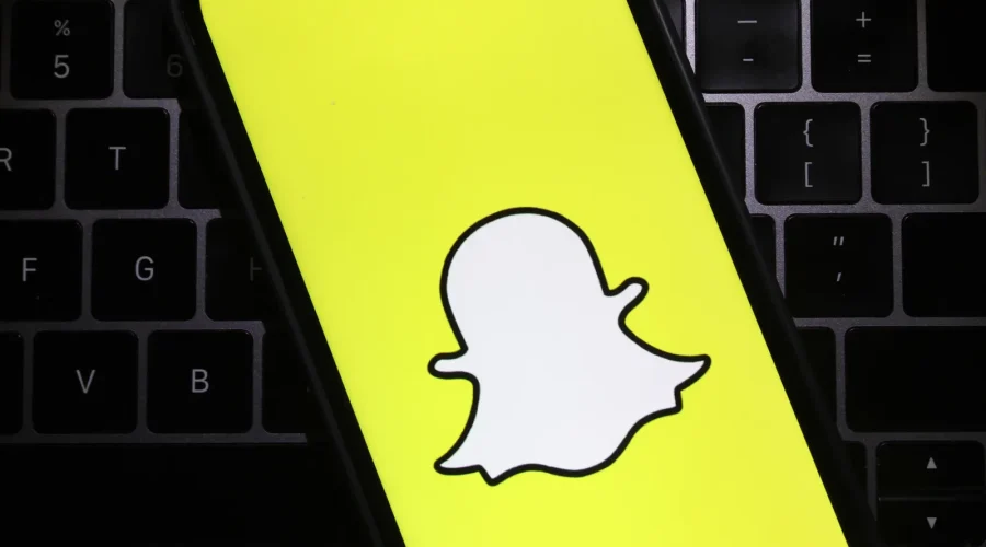 Snapchat and HubSpot Team Up for Lead Gen