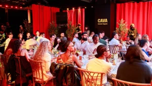 Read more about the article Cava Marketing Strategy: Outperforming Rivals on a Lean Budget