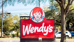 Read more about the article Wendy’s Hires Ex-McDonald’s CMO To Lead Growth